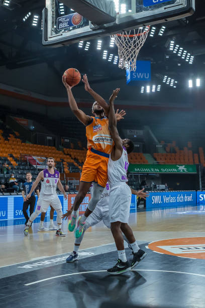 中场衔接 中场衔接