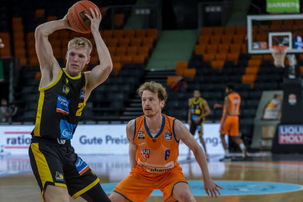 战和机遇 战和机遇