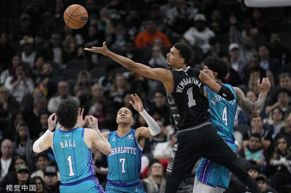 打破进球荒 打破进球荒